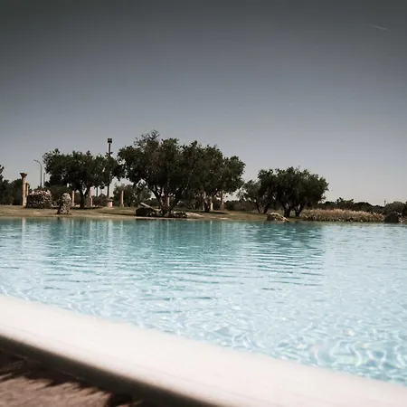 Masseria Lu Palummaru Bed & Breakfast *